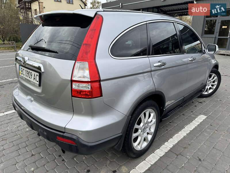 Внедорожник / Кроссовер Honda CR-V 2008 в Трускавце