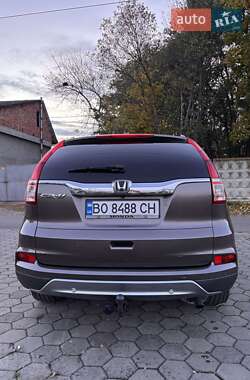 Позашляховик / Кросовер Honda CR-V 2015 в 