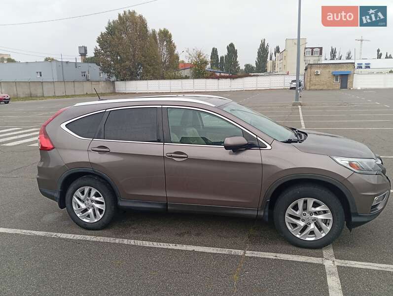 Внедорожник / Кроссовер Honda CR-V 2016 в Киеве
