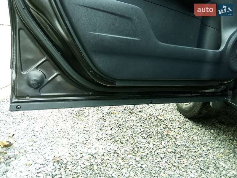 Внедорожник / Кроссовер Honda CR-V 2008 в Житомире