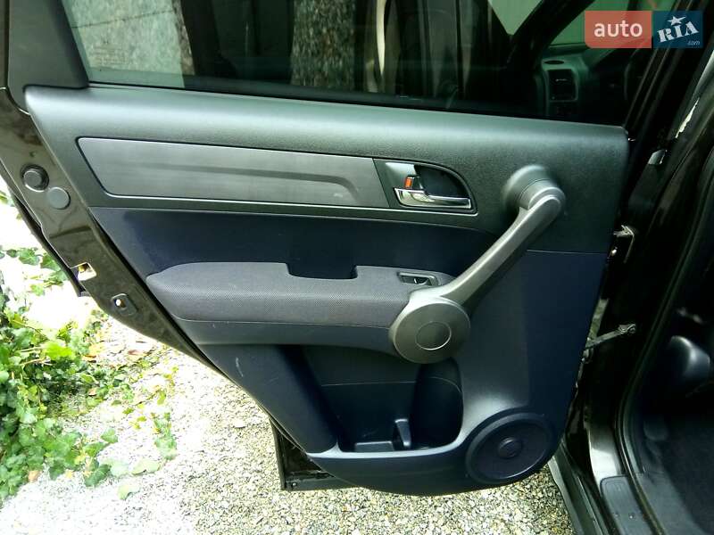 Внедорожник / Кроссовер Honda CR-V 2008 в Житомире