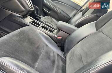 Позашляховик / Кросовер Honda CR-V 2015 в  фото 30 Позашляховик / Кросовер Honda CR-V 2015 в