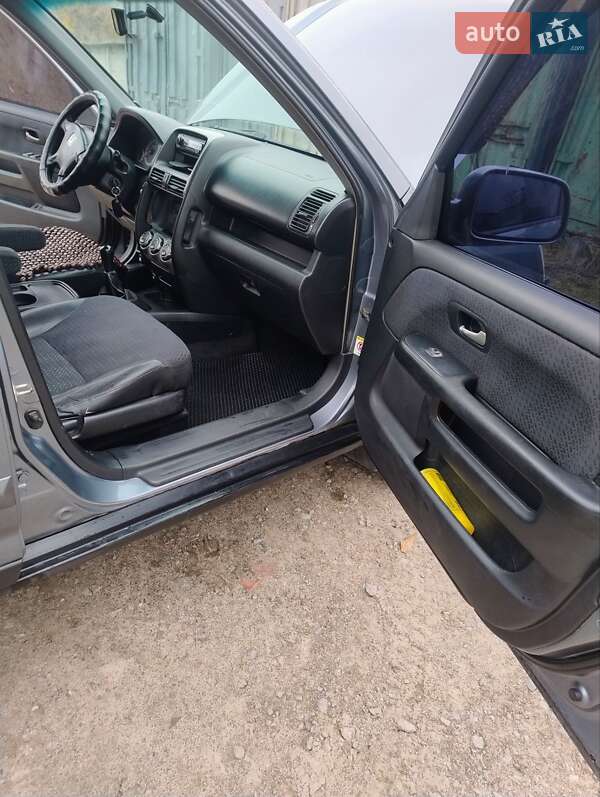 Внедорожник / Кроссовер Honda CR-V 2004 в Чернигове