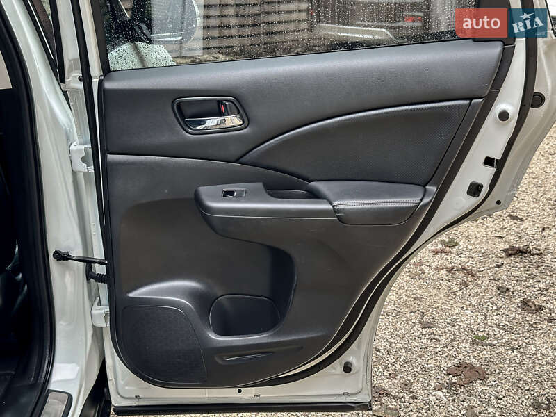 Внедорожник / Кроссовер Honda CR-V 2013 в Бродах