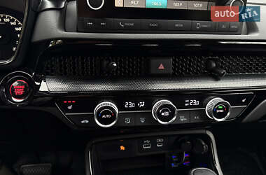 Внедорожник / Кроссовер Honda CR-V 2023 в 