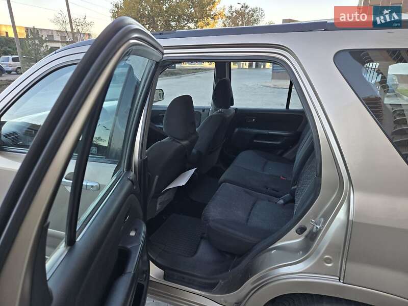 Внедорожник / Кроссовер Honda CR-V 2005 в Одессе