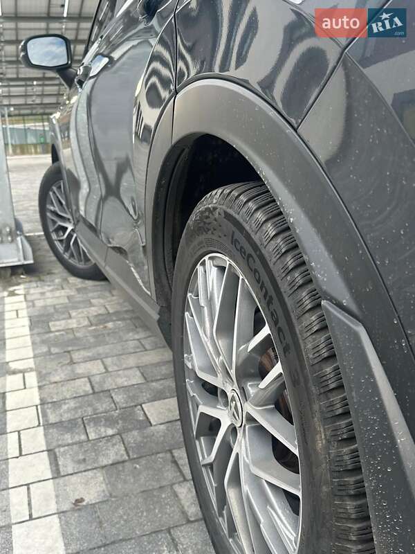 Внедорожник / Кроссовер Honda CR-V 2023 в Львове