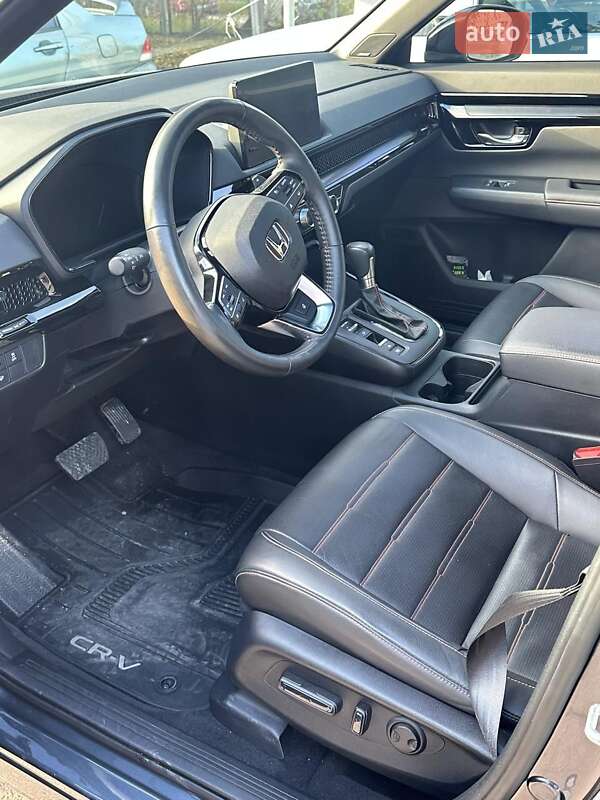 Внедорожник / Кроссовер Honda CR-V 2023 в Львове