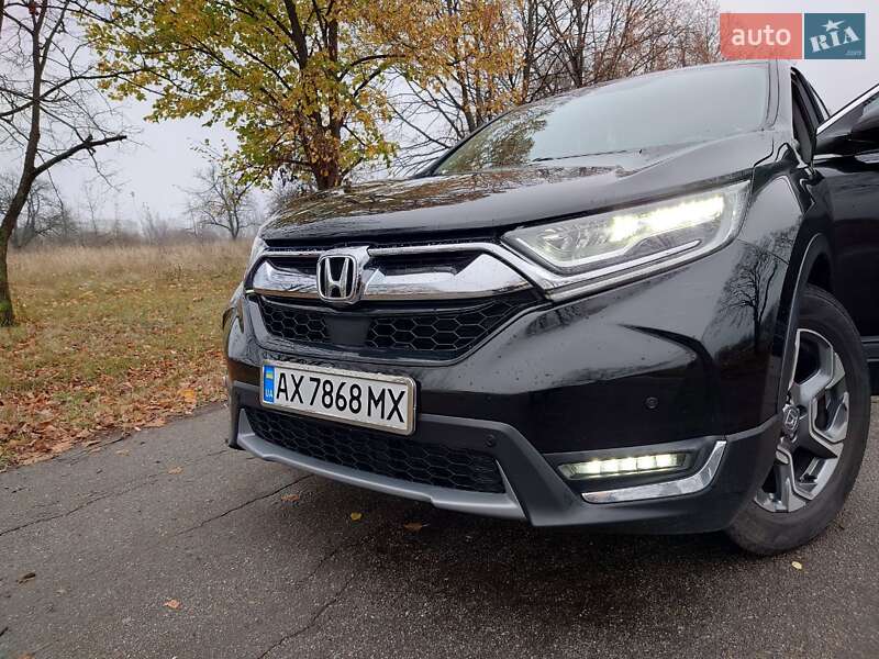 Внедорожник / Кроссовер Honda CR-V 2018 в Киеве