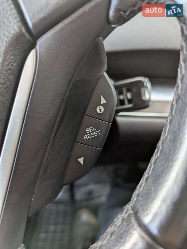 Позашляховик / Кросовер Honda CR-V 2015 в Вінниці