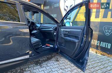 Позашляховик / Кросовер Honda CR-V 2022 в 