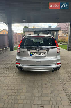 Позашляховик / Кросовер Honda CR-V 2015 в  фото 3 Позашляховик / Кросовер Honda CR-V 2015 в