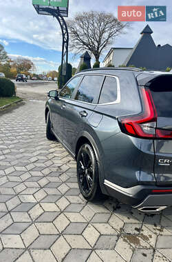 Позашляховик / Кросовер Honda CR-V 2024 в Чернівцях