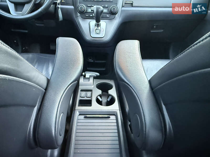 Внедорожник / Кроссовер Honda CR-V 2010 в Дрогобыче фото 46 Внедорожник / Кроссовер Honda CR-V 2010 в Дрогобыче