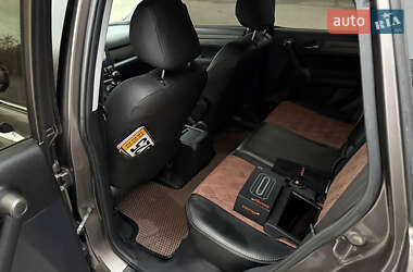 Позашляховик / Кросовер Honda CR-V 2010 в  фото 39 Позашляховик / Кросовер Honda CR-V 2010 в