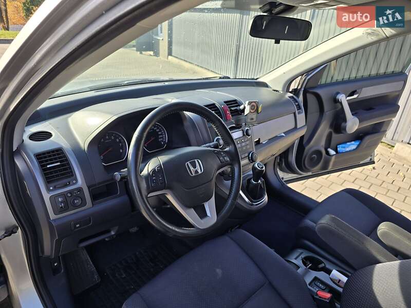 Внедорожник / Кроссовер Honda CR-V 2007 в Ивано-Франковске