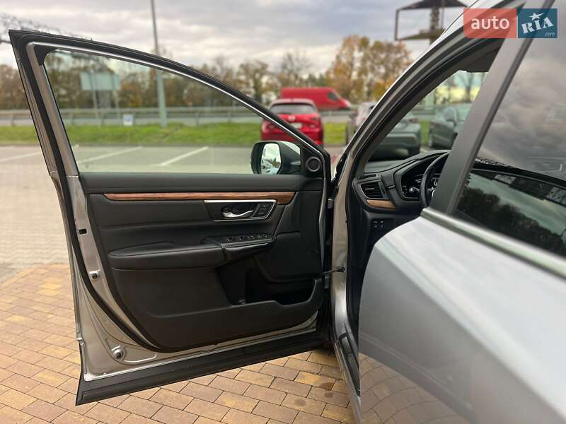Позашляховик / Кросовер Honda CR-V 2022 в Києві фото 12 Позашляховик / Кросовер Honda CR-V 2022 в Києві
