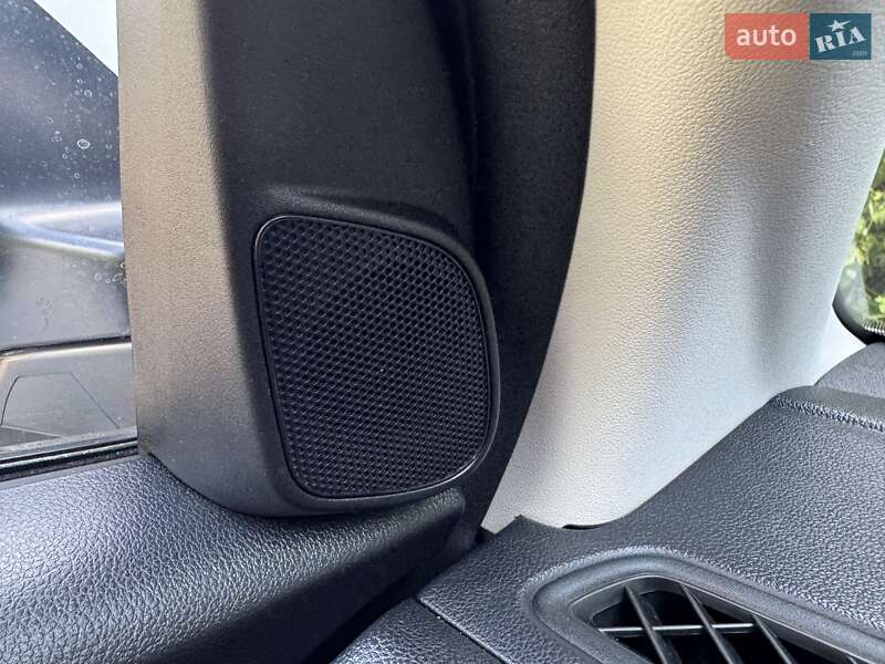 Позашляховик / Кросовер Honda CR-V 2015 в Києві фото 38 Позашляховик / Кросовер Honda CR-V 2015 в Києві