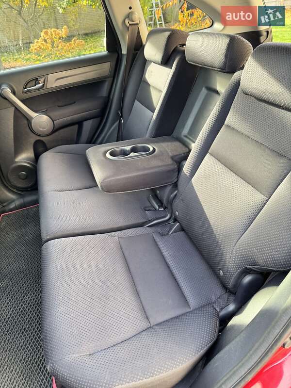 Внедорожник / Кроссовер Honda CR-V 2008 в Украинке