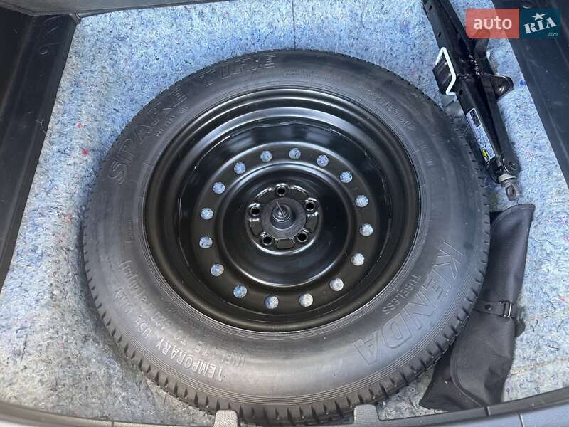 Позашляховик / Кросовер Honda CR-V 2017 в Києві