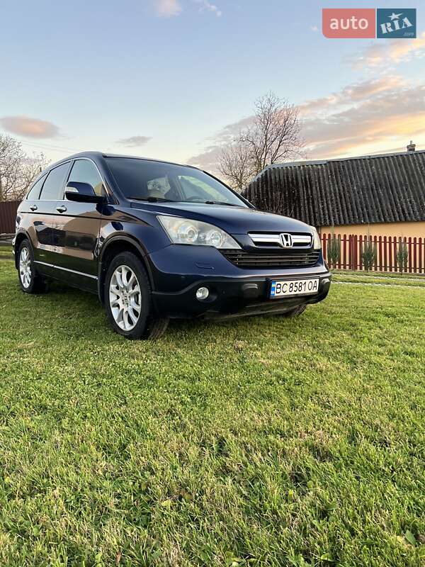 Внедорожник / Кроссовер Honda CR-V 2008 в Самборе