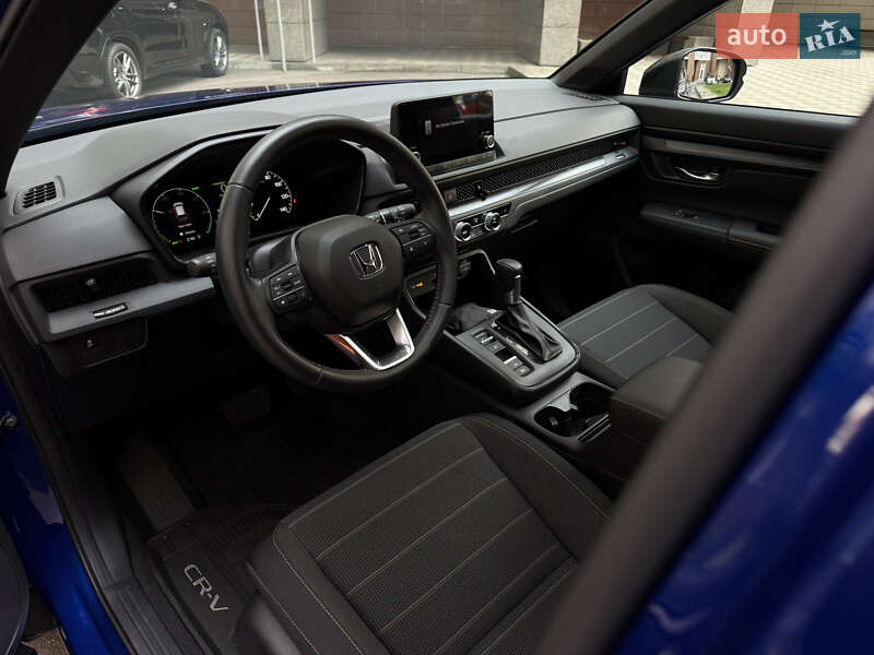 Внедорожник / Кроссовер Honda CR-V 2024 в Киеве