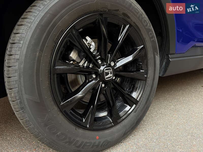 Внедорожник / Кроссовер Honda CR-V 2024 в Киеве