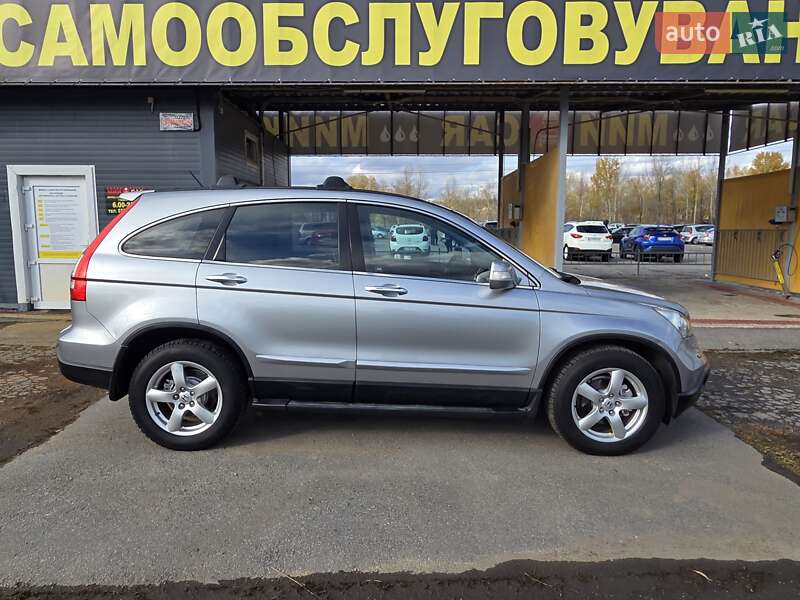 Внедорожник / Кроссовер Honda CR-V 2008 в Харькове