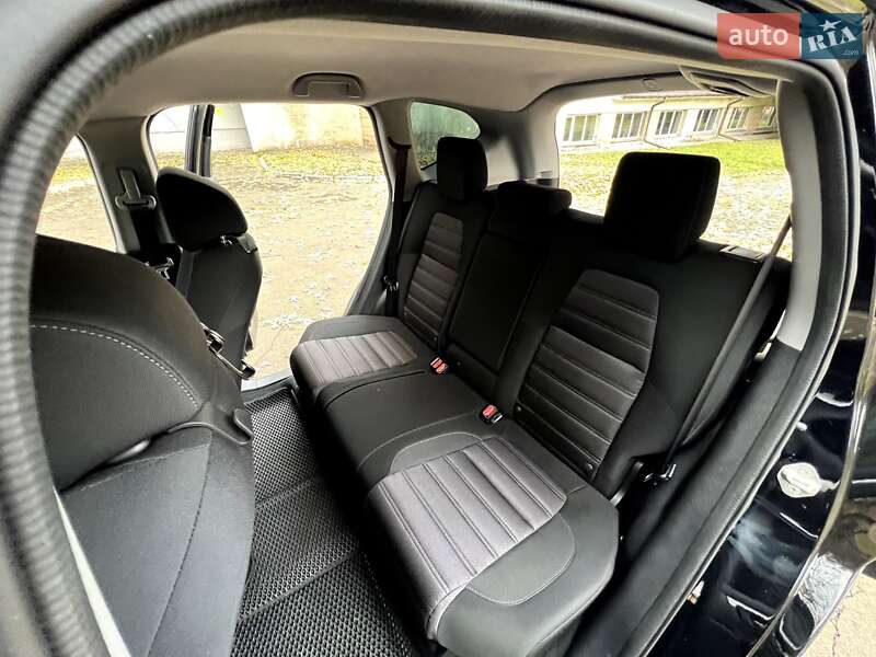 Внедорожник / Кроссовер Honda CR-V 2019 в Чернигове