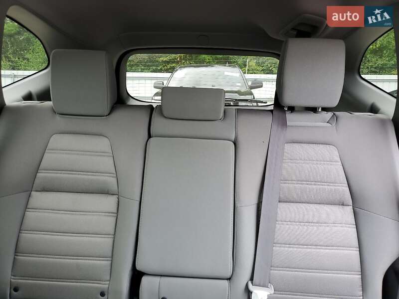 Внедорожник / Кроссовер Honda CR-V 2019 в Киеве