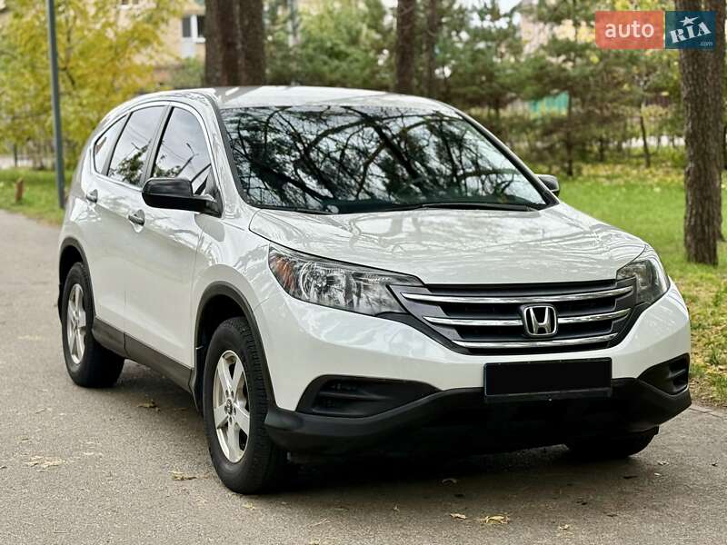 Внедорожник / Кроссовер Honda CR-V 2015 в Киеве