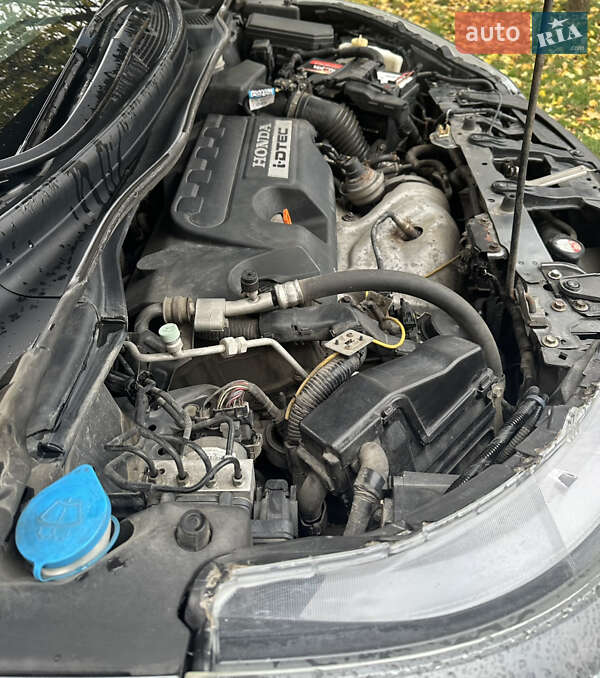 Внедорожник / Кроссовер Honda CR-V 2013 в Виннице