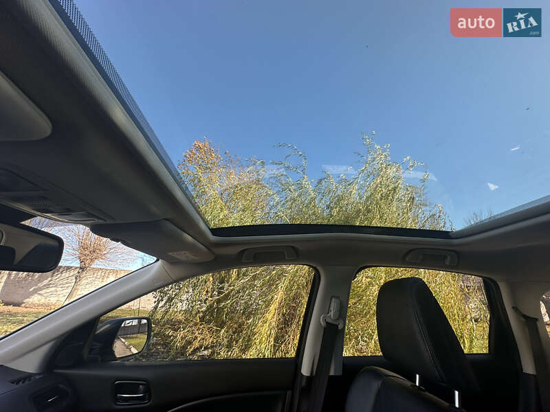 Внедорожник / Кроссовер Honda CR-V 2013 в Виннице