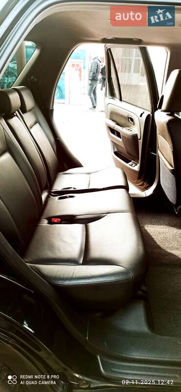 Внедорожник / Кроссовер Honda CR-V 2006 в Киеве