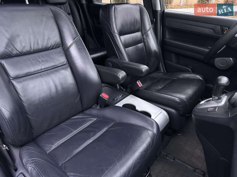 Внедорожник / Кроссовер Honda CR-V 2007 в Днепре