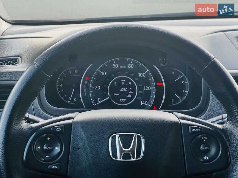 Позашляховик / Кросовер Honda CR-V 2014 в Полтаві
