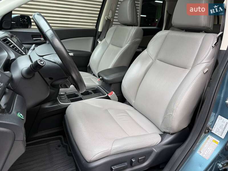 Позашляховик / Кросовер Honda CR-V 2016 в Києві