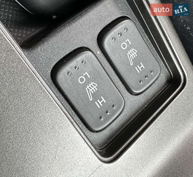 Внедорожник / Кроссовер Honda CR-V 2012 в Виннице