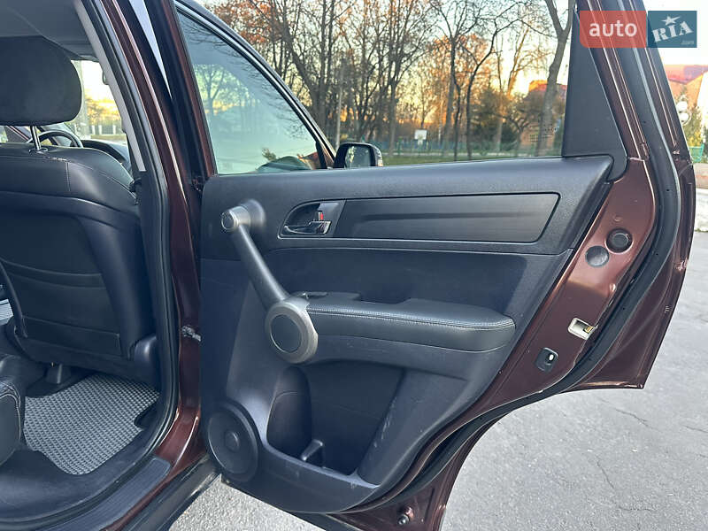 Внедорожник / Кроссовер Honda CR-V 2012 в Виннице