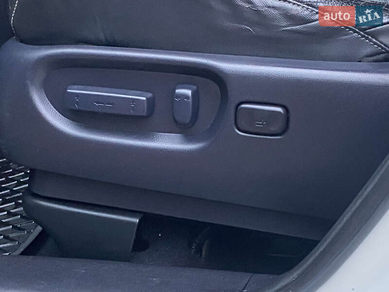 Позашляховик / Кросовер Honda CR-V 2011 в Ковелі