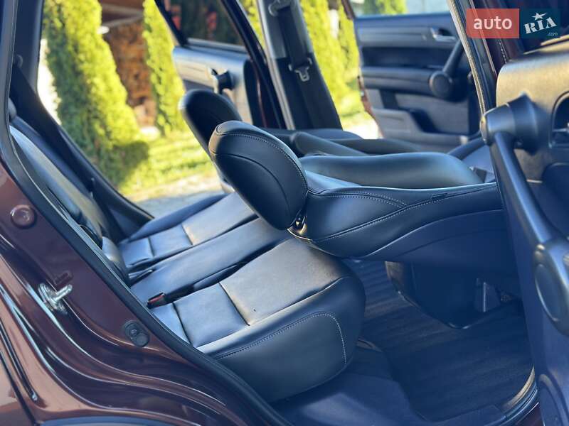 Внедорожник / Кроссовер Honda CR-V 2012 в Дрогобыче