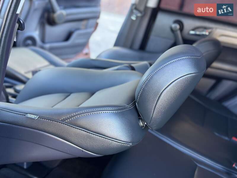 Внедорожник / Кроссовер Honda CR-V 2012 в Дрогобыче