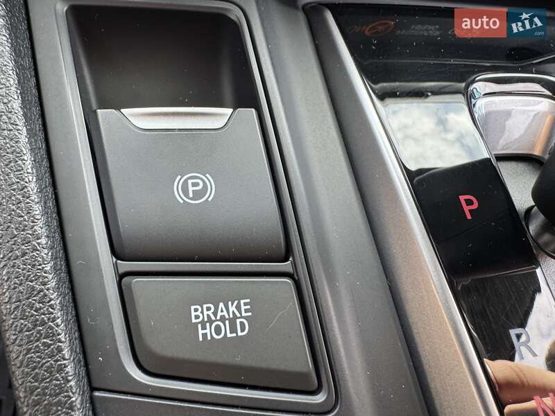 Позашляховик / Кросовер Honda CR-V 2018 в Києві фото 32 Позашляховик / Кросовер Honda CR-V 2018 в Києві