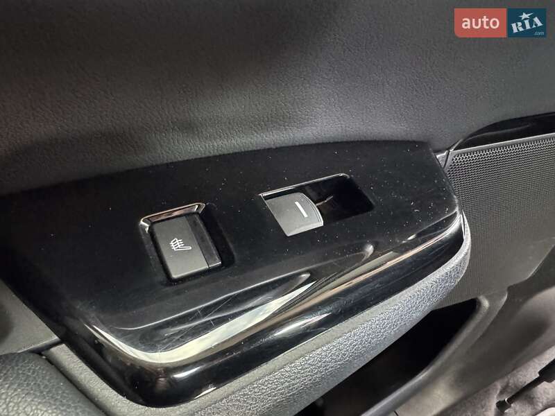 Позашляховик / Кросовер Honda CR-V 2018 в Києві фото 49 Позашляховик / Кросовер Honda CR-V 2018 в Києві