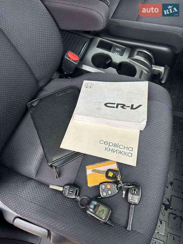 Внедорожник / Кроссовер Honda CR-V 2008 в Сумах