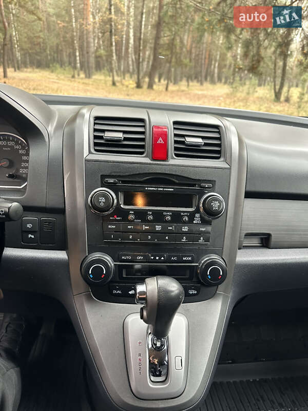 Внедорожник / Кроссовер Honda CR-V 2008 в Сумах