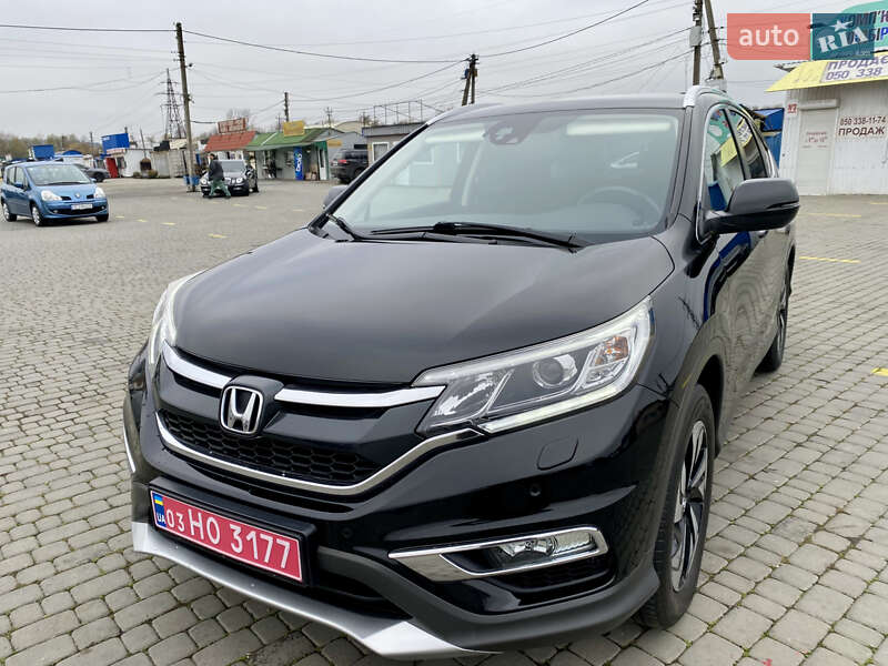 Позашляховик / Кросовер Honda CR-V 2015 в Чернівцях