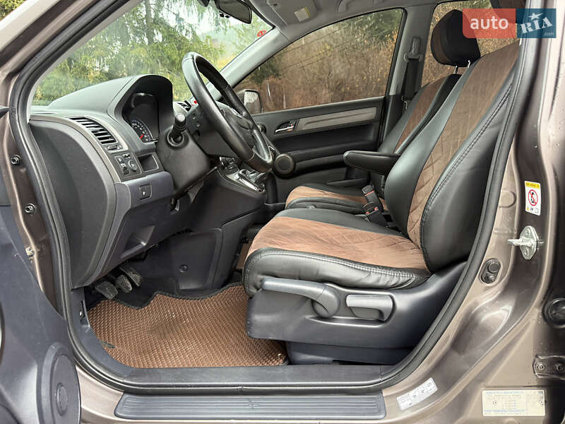 Позашляховик / Кросовер Honda CR-V 2010 в Кременці фото 23 Позашляховик / Кросовер Honda CR-V 2010 в Кременці