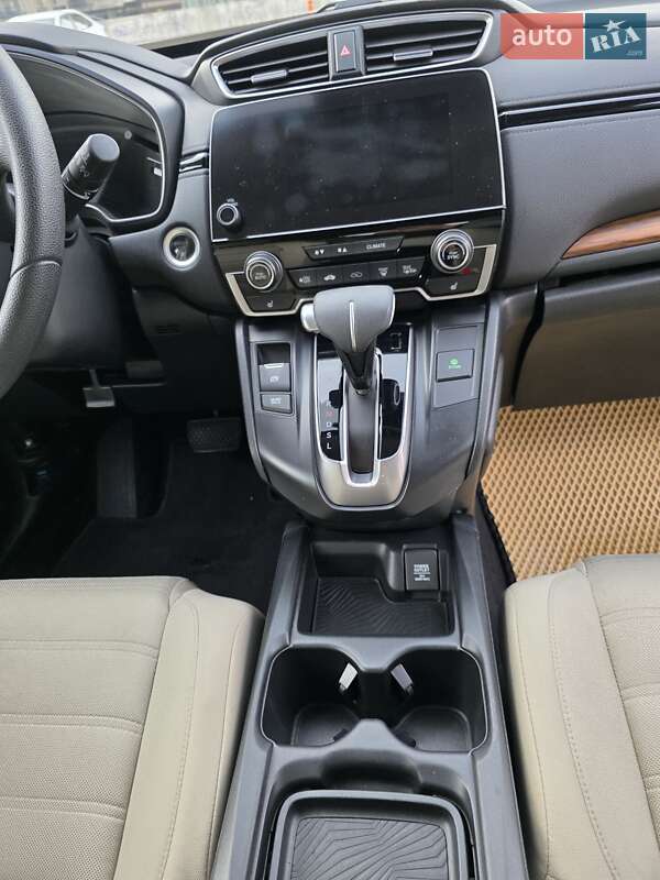 Позашляховик / Кросовер Honda CR-V 2018 в Києві