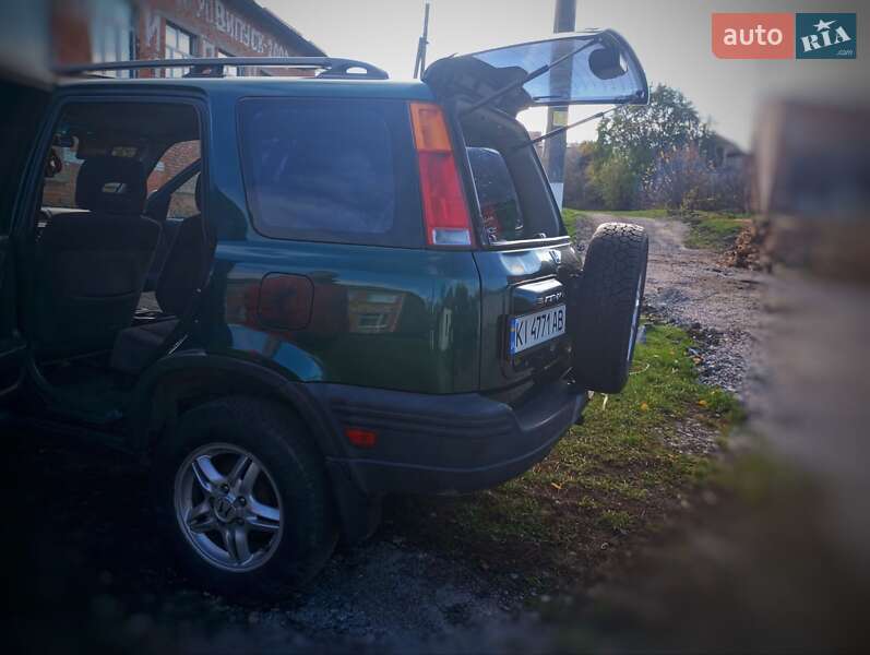 Внедорожник / Кроссовер Honda CR-V 1999 в Белой Церкви